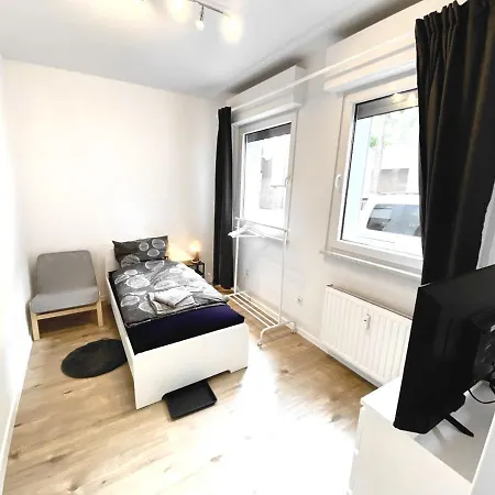 Vaz Walsum, Kueche, Terrasse, Tv, Wlan, Parkplatz, Autobahnaehe *