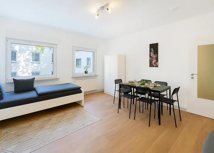 Апартаменты Vaz Haus Walsum Modernes Monteur- & Team-base Wlan, Kueche Дуйсбург