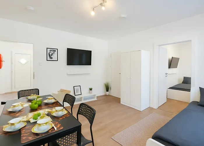 Vaz Haus Walsum Modernes Monteur- & Team-base Wlan, Kueche * Дуйсбург